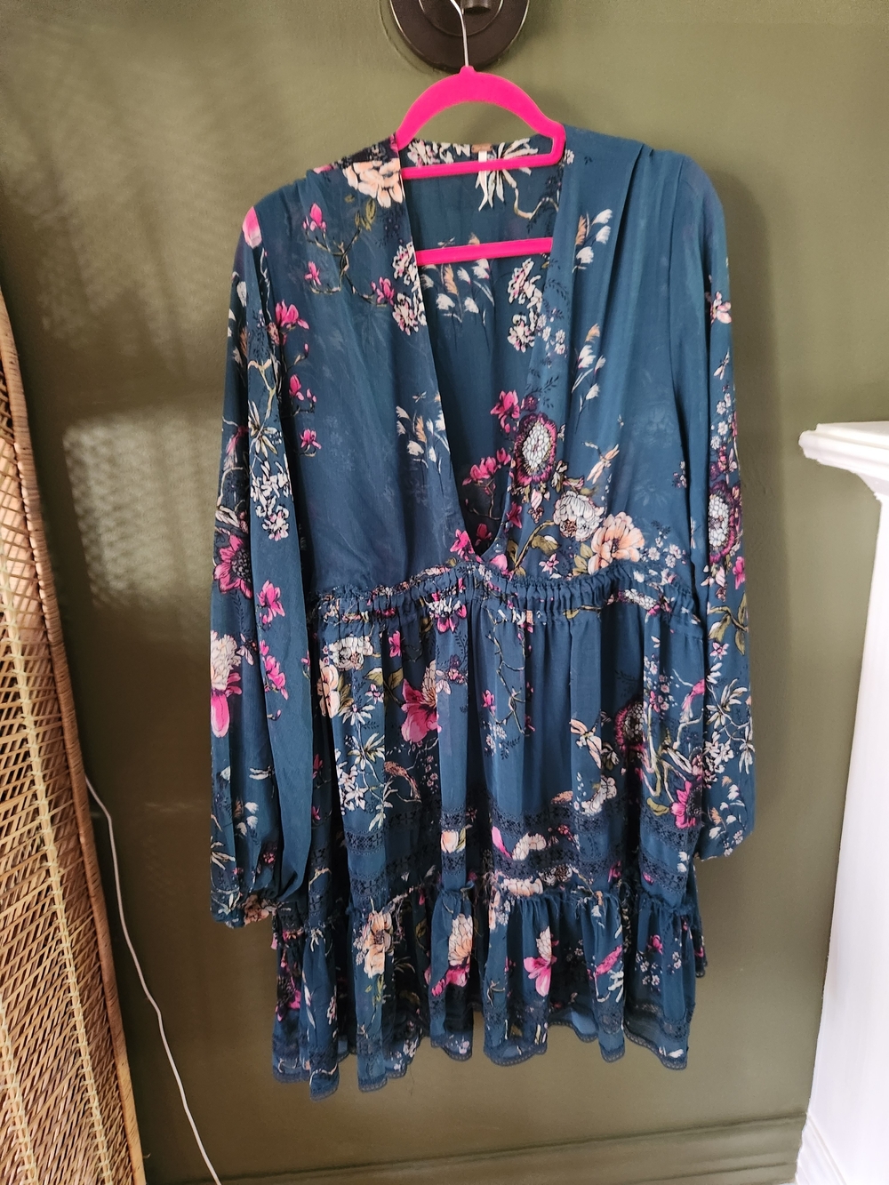 Free People Green Flower Dress or Tunic Size Extra-Large, Long Sleeves XL